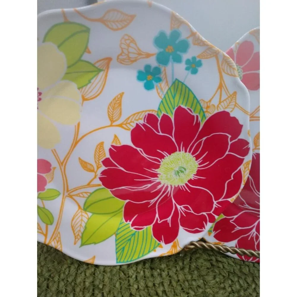 Better Homes & Gardens Scalloped Floral Melamine Dinner Plates Set Of 4- 8